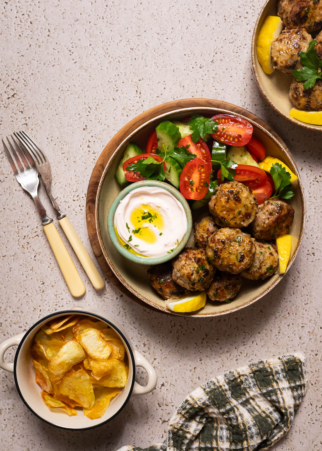 Κεφτέδες αρωματισμένοι με γλυκάνισο